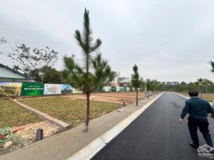 bán đất 100m2 view hồ ở cổ đông gần khu đô thị vệ tinh hoà lạc