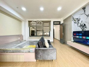 căn hộ 1 phòng ngủ cửa sổ trời, bạch đằng, quận tân bình, ngay sân bay tân sơn nhất.