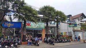 cho thuê nhà mt thoại ngọc hầu, dt: 13m x 32m, 1 trệt, 1 lầu, tân phú