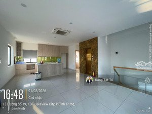 cần cho thuê nguyên căn shophous lakeview city 10x20m giá 45tr/th nhà đã hoàn thiện. 