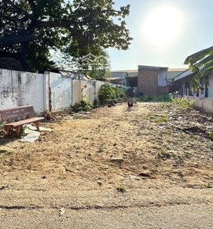 cần bán lô đất 214m2 ngang 7m thuận tiện xây chdv ngay gần ga metro p linh trung thủ đức