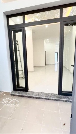 nhà nguyên căn 1 phòng ngủ mới xây siêu rộng ngay mặt tiền, kinh doanh- nhà ở không giới hạn ngươi
