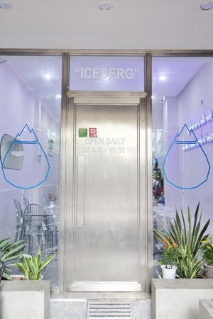 bán nhà 3 tầng 168m2 thành thái ngay chợ kinh doanh giá 16tỷ5, sổ hồng riêng, lh 