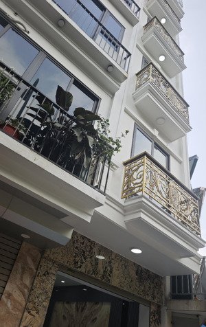 bán căn nhà trục chính đường quang lai, x4, vỉa hè, kinh doanh, 6 tầng, thang máy, xây mới, 30m2