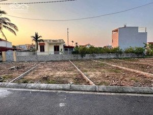 siêu phẩm đg nhựa hơn 4m đg thông ko quy hoạch tại p.nam đồ sơn dt 87m2 ngang 4,8m giá chỉ 1 tỷ 650