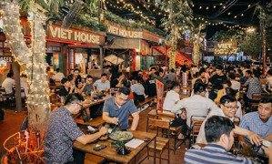 mặt bằng 800 m2 - 100 tr/ tháng - gọi viet house