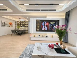 mới ra - cần tiền gấp - bán rẻ - 92m2 - 7.8 tỷ - lh 