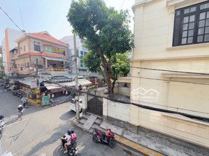 bán gấp nhà 4 tầng, 4x20m, đường 10m nguyễn gia trí, bình thạnh