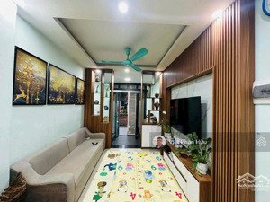 nhà riêng hoàng hoa thám ngõ thông gần đội cấn ngọc hà 33m2*5t ở ngay 8,75 tỷ