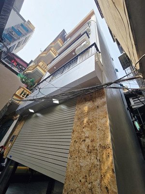 bán nhà giang văn minh 40m 6 tầng lô góc - thang máy - cách 60m ra mặt phố giá 13 tỷ