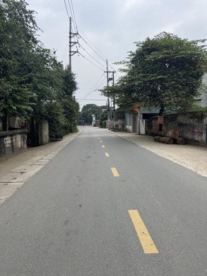 đất đẹp gần trung tâm hành chính xã phú cát