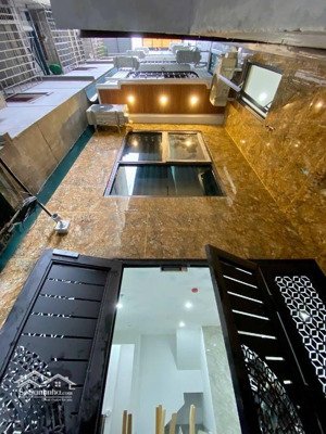 hàng hiếm tại khúc thừa dụ, 12 tỷ, 60m2, 10pn, 12wc đầy đủ nội thất