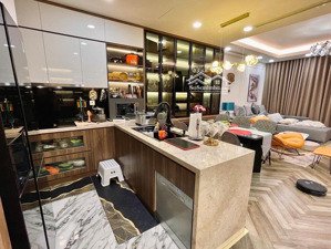 căn hộ 2 phòng ngủ 2vs chủ nhà cần bán gấp, đủ đồ cơ bản