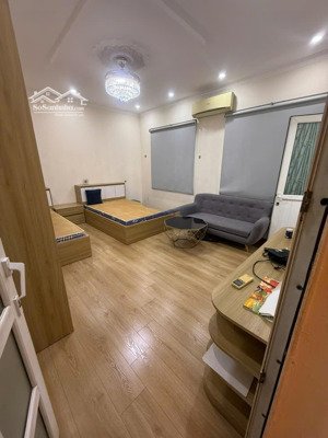 cho thuê nhà 5 tầng mặt tiền 7,8m tại 120 bùi thị xuân, gần vincom bà triệu