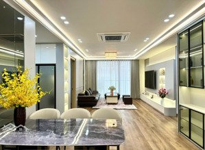 bán căn hộ tòa n04b có 3 phòng ngủ, giá bán hợp lý, chủ nhà thiện chí bán nhanh, lh 