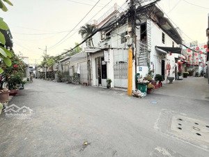 bán nhà 90m2 - 8 tỷ - đường lê đức thọ, p 17, q gò vấp - giá cực tốt. công viên vh gò vấp