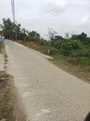 chào bán 287m2 đất xã hoà vang. đường thông khu dân cư hiện hữu. gần khu nhà vườn, fam du lịch