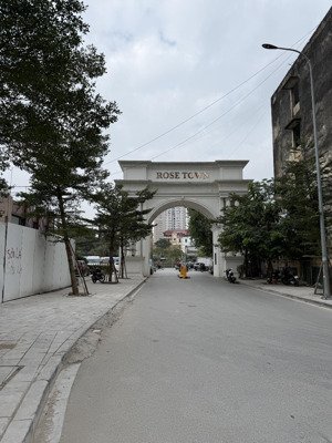 bán nhà liền kề rose town - hoàng liệt khu đô thị rose town vị trí đắc địa, trung tâm kết