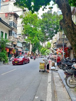 bán nhà mặt phố cổ hàng mã, hoàn kiếm 45m2, 4 tầng, giá 38 tỷ. phố cổ hiếm và duy nhất.