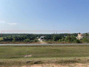 chính chủ bán gấp đất trang trại mặt tiền đường đt 781, ngang 80m, diện tích 15.100 m2