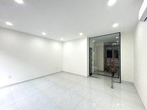 thuê nhà phố soho nội thất đẹp nhất hiện tại thích hợp làm văn phòng, thuê nhanh giá tốt