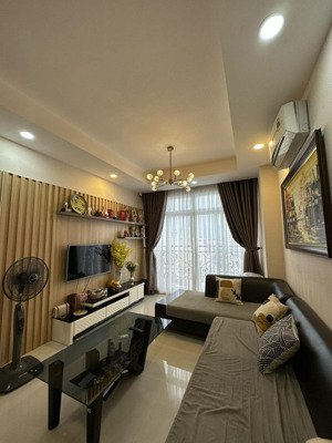 cho thuê cc cộng hòa plaza, 141 cộng hòa,tân bình. giá chỉ: 13,8 triệu, 100m2, 3pn, 2wc bao đẹp