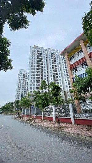 chỉ hơn 5 tỷ cơ hội sở hữu một căn hộ 65m2 chung cư homeland long biên đẳng cấp, có bán công mát