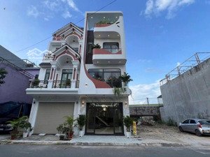 nhà phố 2 lầu trệt mặt tiền kdc gần ql1k, phường đông hòa tp hcm