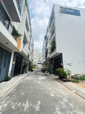 bán lô đất hiếm hẻm vip tân sơn nhì (4x16m, vuông vức tiện xây mới) giá 8.5 tỷ