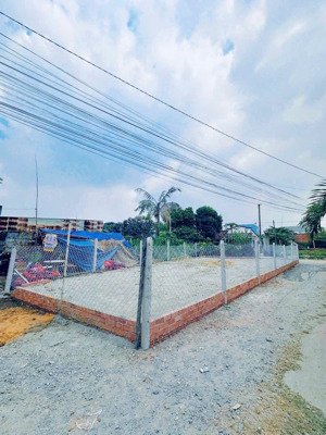 hàng tiệt chủng - đất 3 mặt tiền xuân thới đông diện tích 5.28m nở hậu 9.91 dài 18m,