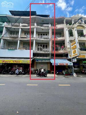Cho thuê nhà 1 trệt 1 lửng 3 lầu mặt tiền đường nguyễn đức cảnh, trung tâm cái khế