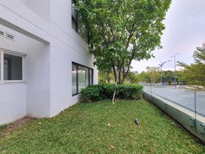 cho thuê căn hộ sân vườn 124 m2, nội thất cơ bản. giá thuê 26 triệu / tháng liên hệ 