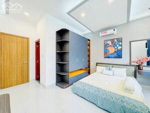 Bán nhà hẻm xe hơi 606 rộng 10m đường 3 tháng 2 phường 14 quận 10, DT: 4.4x32m, giá 22.9 tỷ