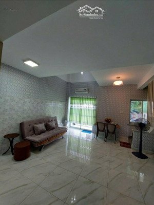 cần bán căn ehome 2 full nội thất, 57.3m2, 2pn, đã có sổ, giá chỉ hơn 1 tỷ