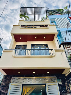 chính chủ thanh lý lại nhà ở lê quý đôn- tđ 3tỷ650. dt: 60m2. đường rộng rãi. sổ hồng riêng.