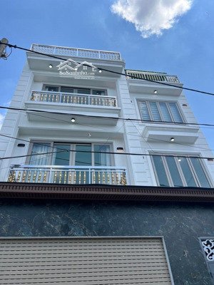 71m2, ngay gigamall hiệp bình, 4 tầng hoàn công sổ đẹp đường 6m, khu dân cư đông đúc, an ninh 8.9t