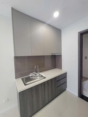 bán gấp căn 2,4 tỷ all in (bao hết) 37m2, hđt sẵn dòng tiền, liên hệ em xem nhà ạ