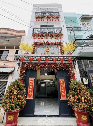 năm mới đón nhà mới tại thủ đức đường hoà bình,50m2 đủ nội thất giá 3tỷ3