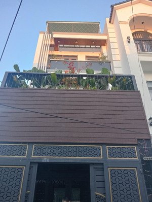 bán nhà oto ngủ trong nhà, hẻm 1806 huỳnh tấn phát giá 6,7 tỷ