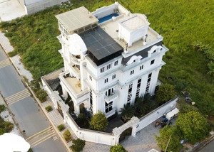 bán biệt thự dự án huy hoàng phường cát lái