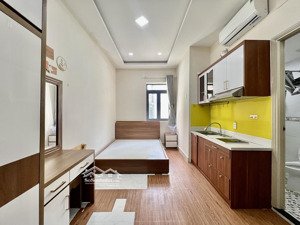 cho thuê phòng studio cửa sổ 25m2 full nt cao cấp ngay cầu vượt 3/2 đường thành thái đh hoa sen q10