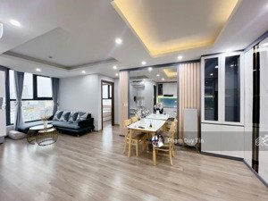 cho thuê căn hộ hud nguyễn thiện thuật - căn góc: 70m2 gồm 2pn, 2wc. có logia. giá 20tr/tháng