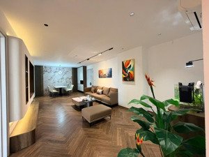 bán gấp cc 3pn 2wc tai hpc landmark 105, 7 tỷ, 112m2, hà đông, hà nội, sẵn sổ, full nội thất