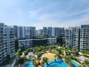 cho thuê căn hộ diamond centery - celadon city view đẹp, kèm chỗ ô tô định danh 18tr/tháng