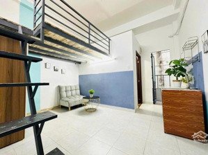 phòng có gác thoáng mát gần công viên truòng học