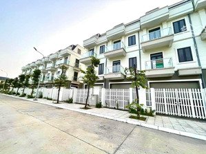 cho thuê văn phòng 180m2, 14,1 triệu vnd tại khu a, geleximco - lê trọng tấn