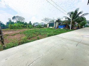 5x30m full thổ. đường bê tông. ven kcn phước đông. 390tr