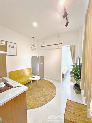 cho thuê căn 1pn ban công quận 1 bến thành trống sẵn