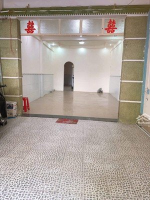 nhà 8 tỷ mặt tiền hai lầu đường hưng đạo vương, phường long châu, tỉnh vĩnh long