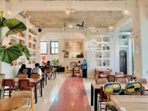 bán biệt thự vườn dương quảng hàm có sẵn dòng tiền 5000 usd/thag 914,5m2 giá chỉ hơn 90t